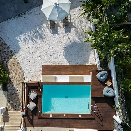 Apollonas & Sibylla - Luxury With Pool