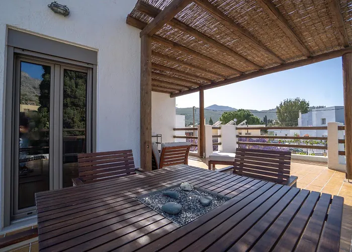 Apollonas & Sibylla - Luxury With Pool Βίλα