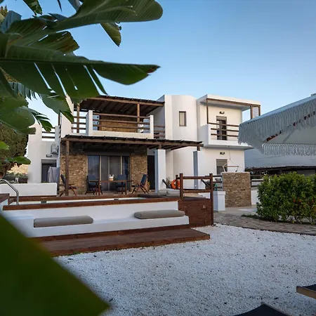 Villa Apollonas & Sibylla - Luxury With Pool